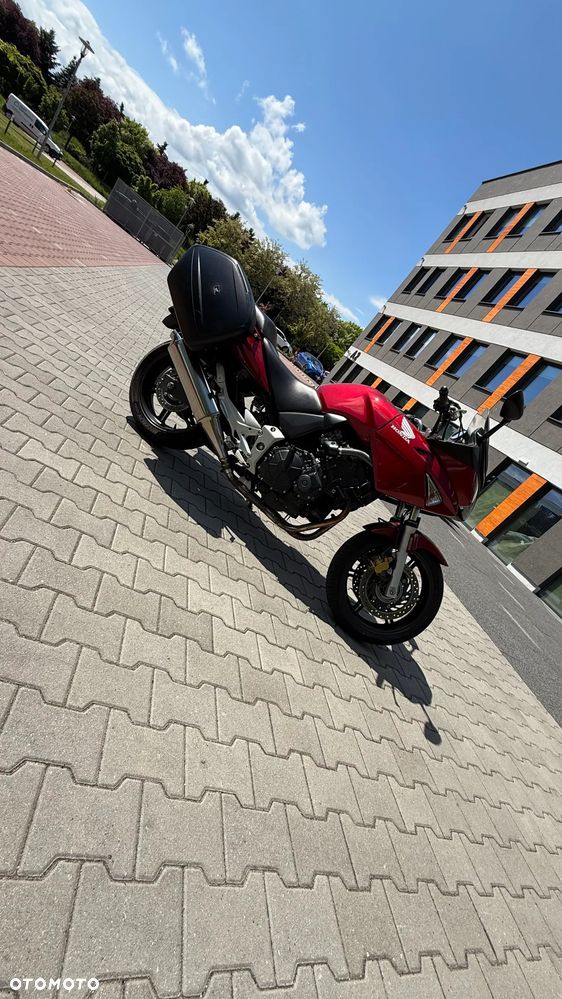 Honda CBF - 16