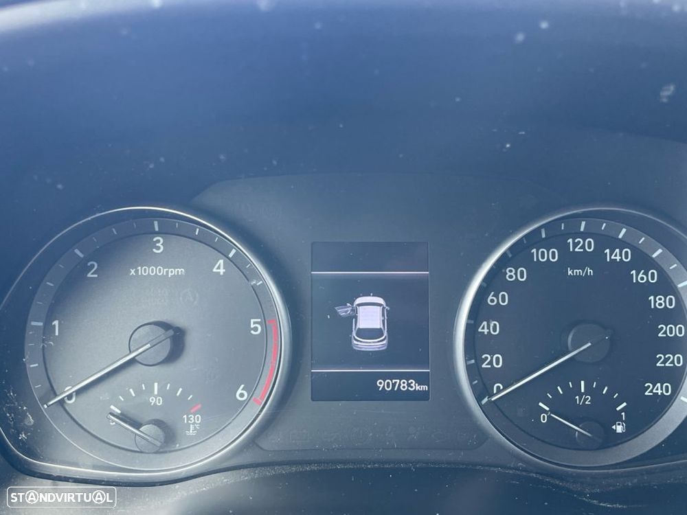 Hyundai i30 1.6 CRDI Comfort - 3