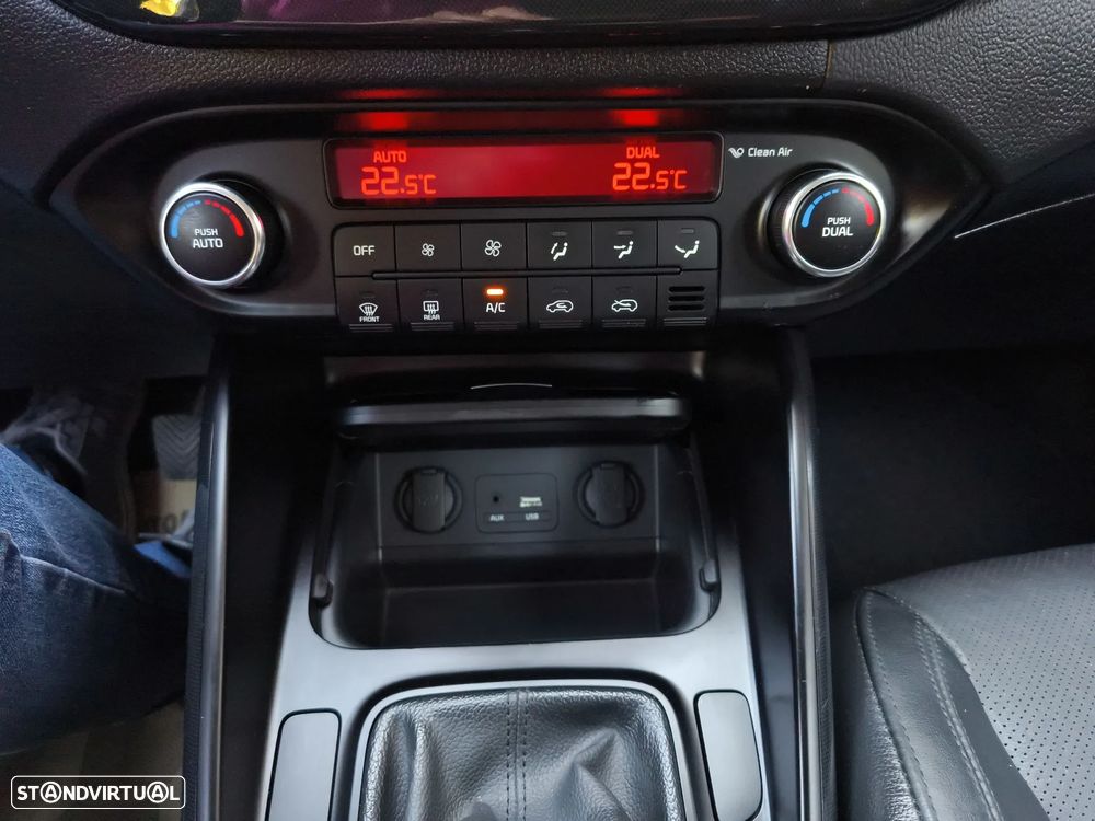 Kia Carens 1.7 CRDi ISG TX - 13