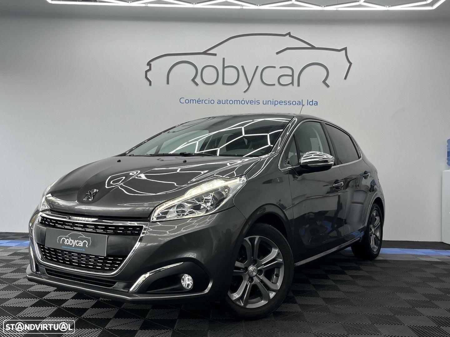 Peugeot 208 1.2 PureTech Allure - 1