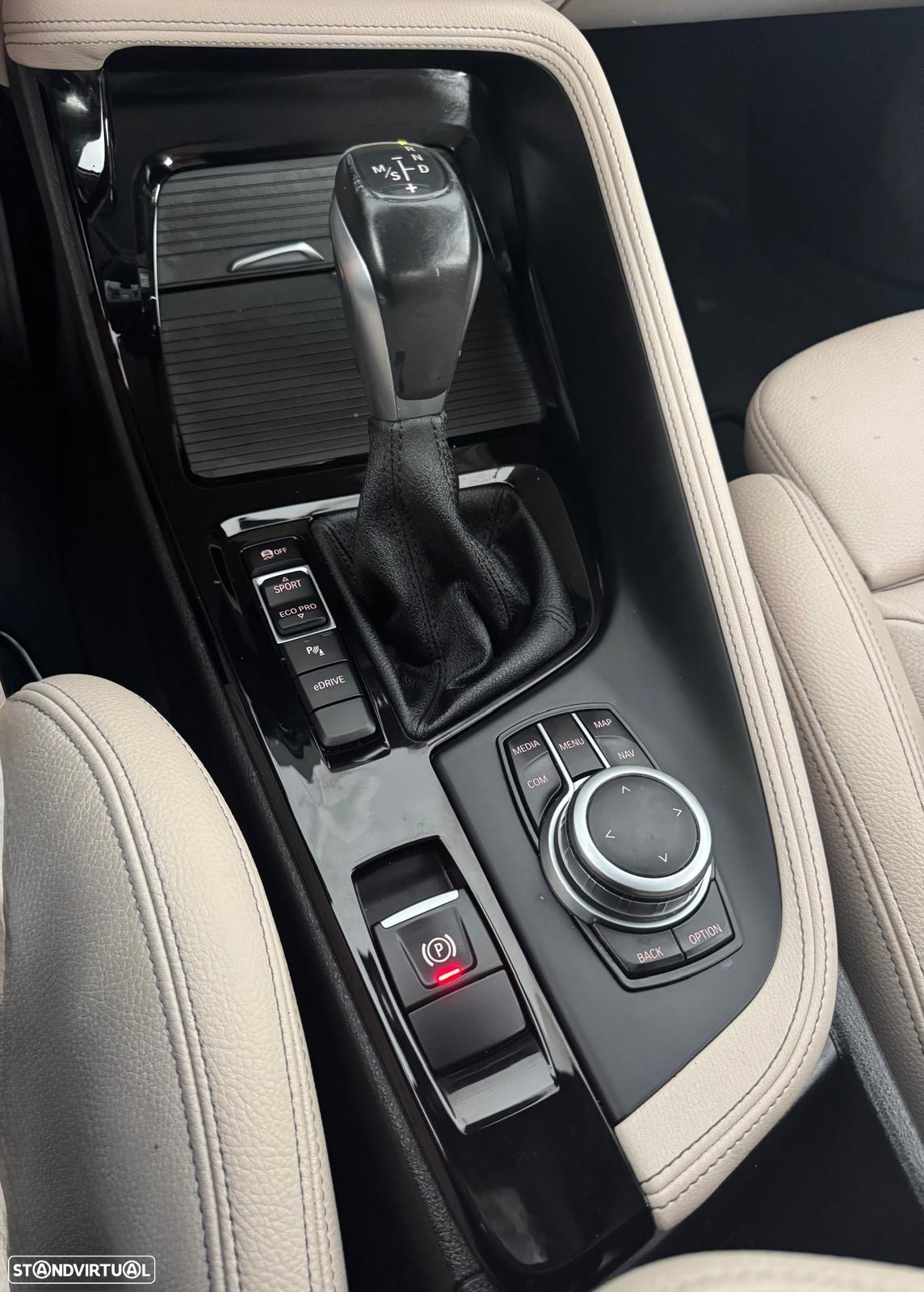 BMW X1 25 e xDrive Pack M - 15