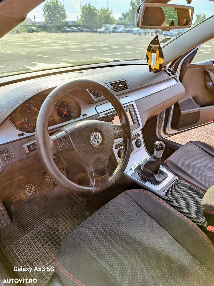 Volkswagen Passat 2.0 TDI Comfortline DPF - 1