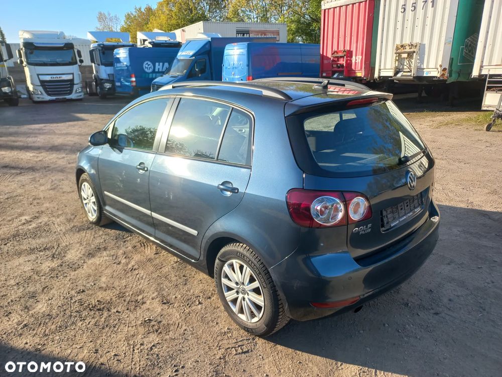 Volkswagen Golf Plus 1.6 TDI DPF Style - 9