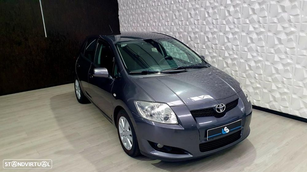 Toyota Auris 2.0 D-4D Exclusive - 5