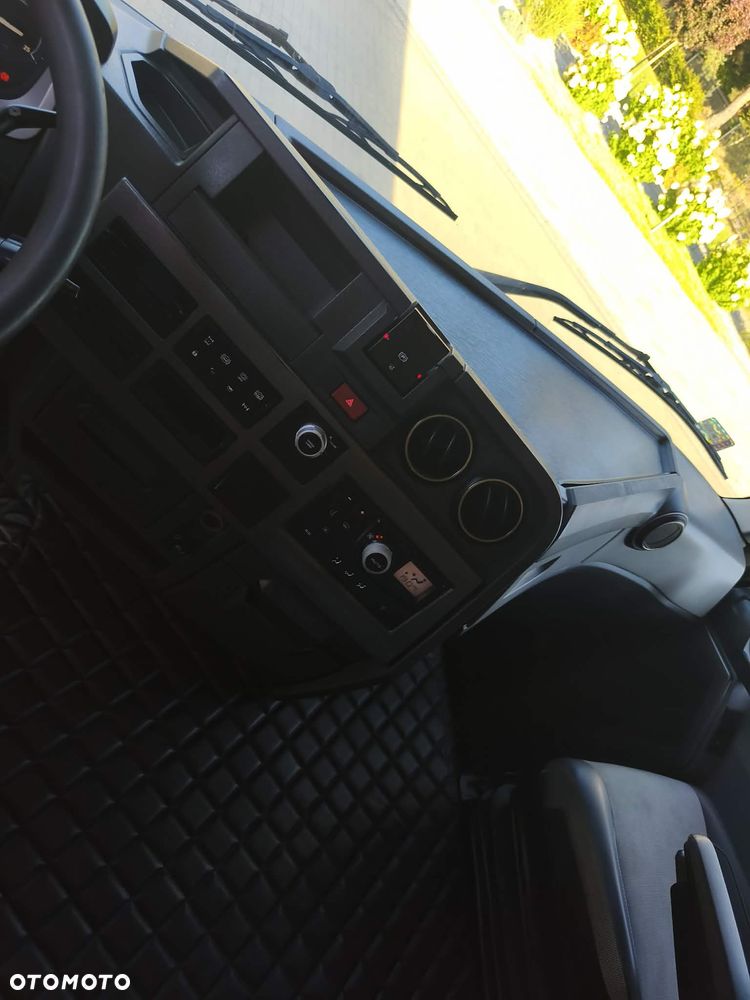 Renault Gama T 460 2014r Standard Nowe Opony mały przebieg - 13