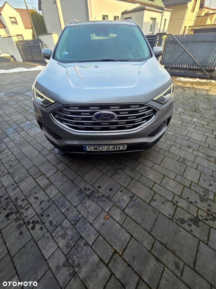 Ford Edge - 4