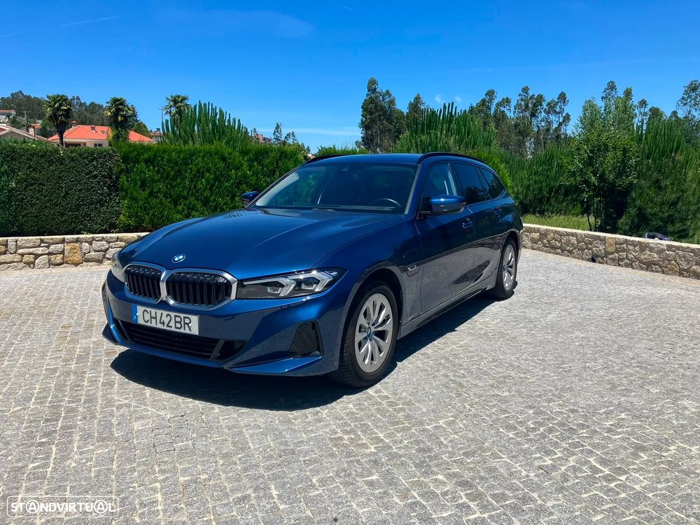 BMW 330 e Aut. - 2