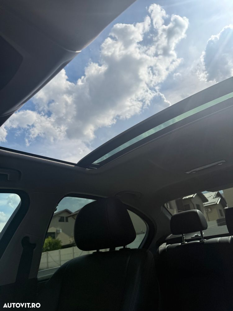 BMW Seria 5 520d Aut. - 13