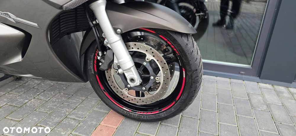 Yamaha FJR - 7