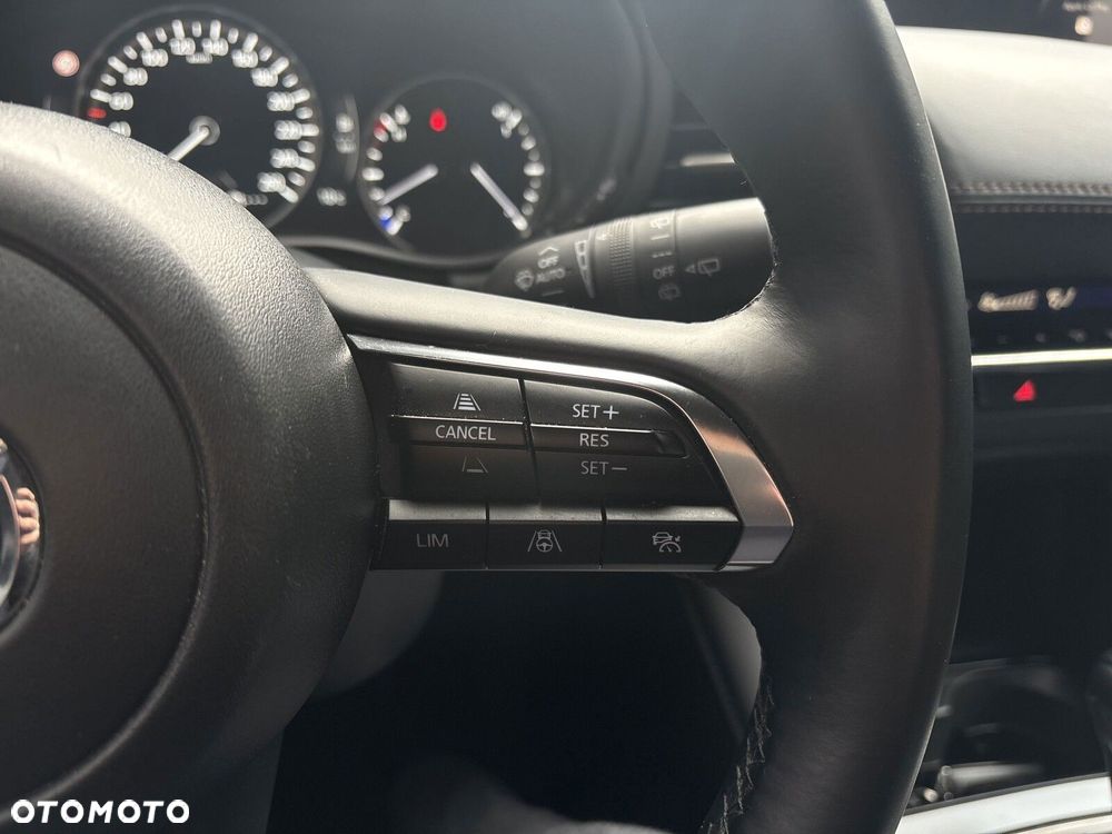 Mazda 3 2.0 mHEV Centre-Line - 27