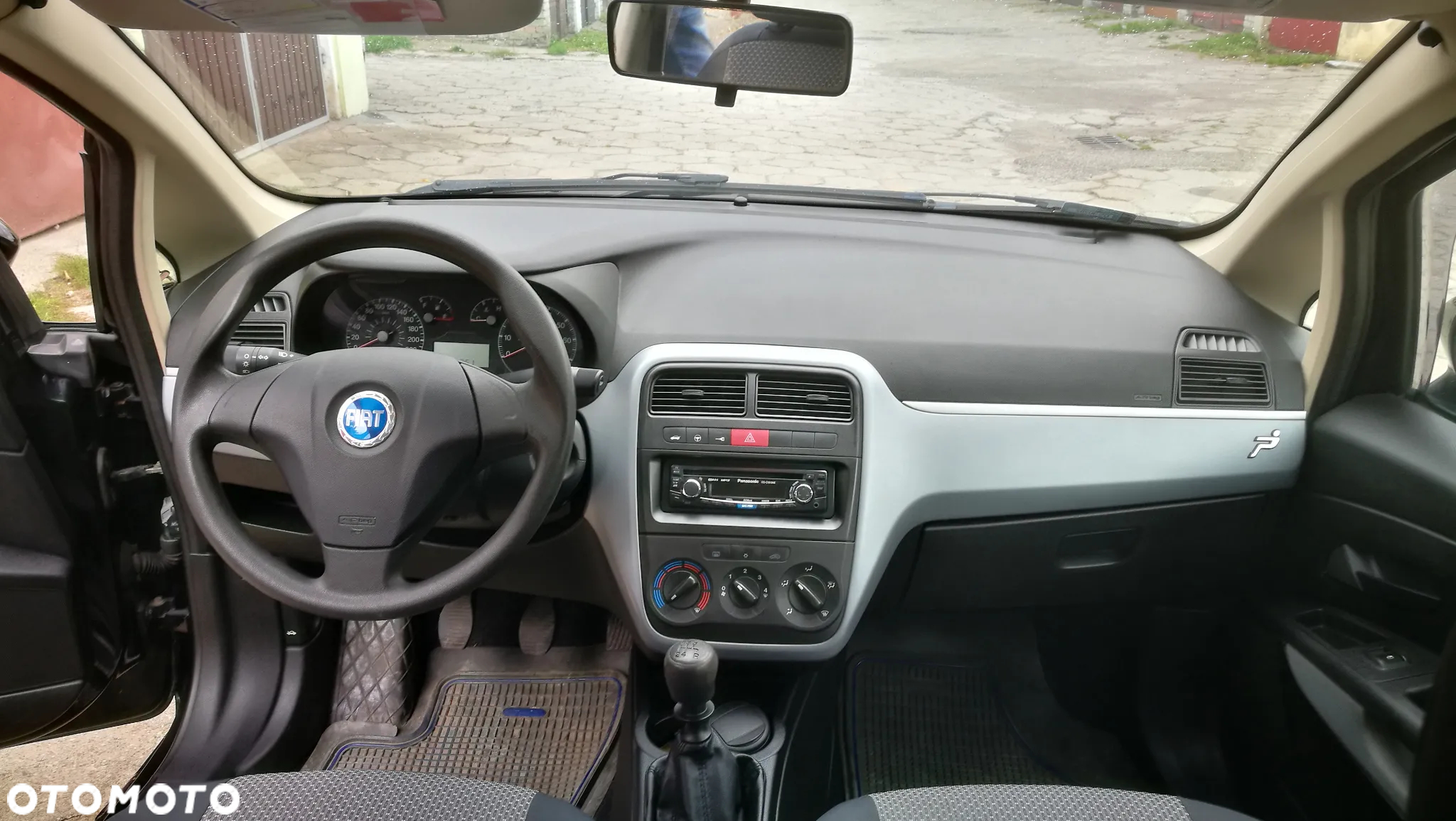 Fiat Grande Punto - 6