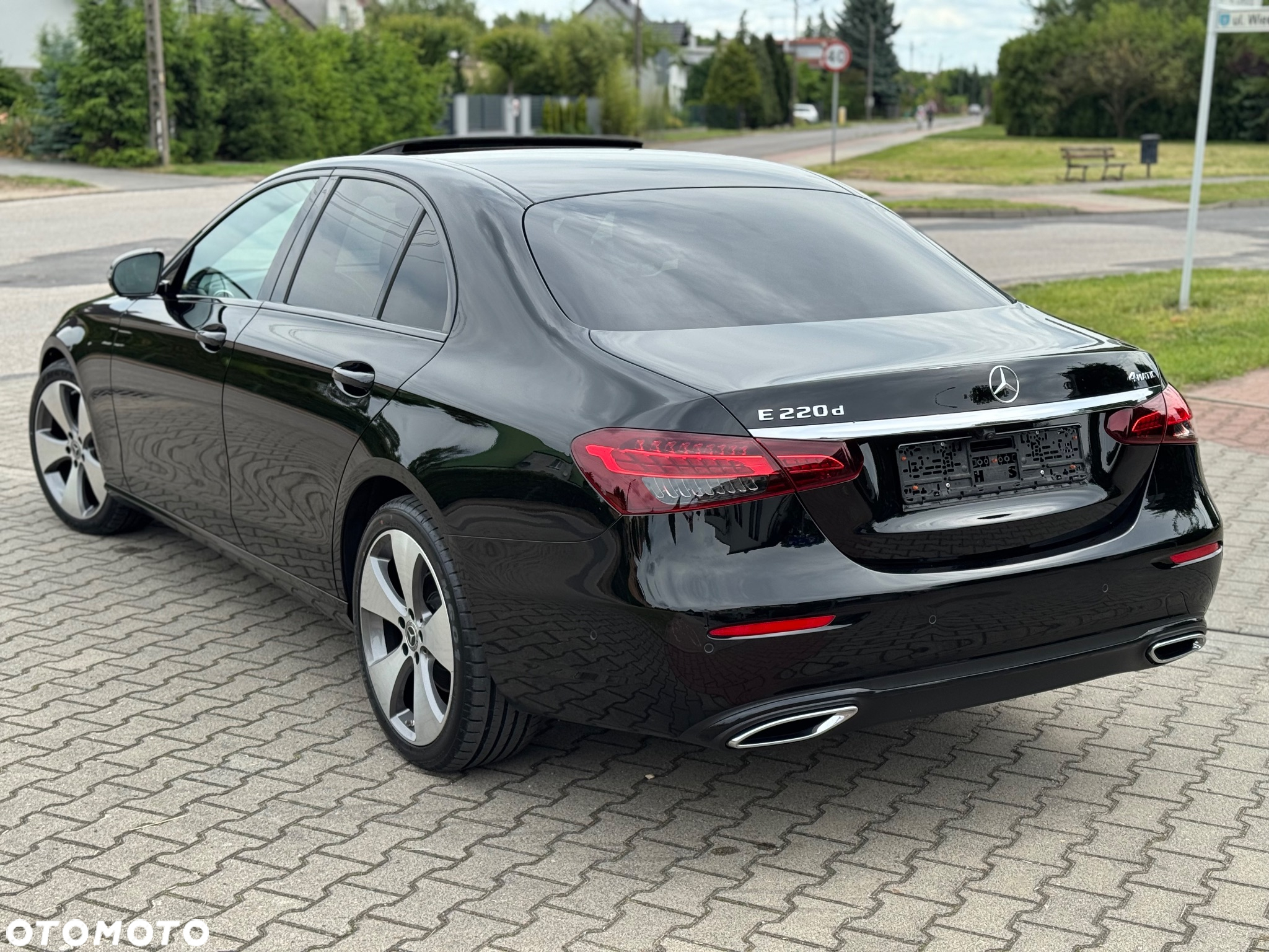 Mercedes-Benz Klasa E - 10