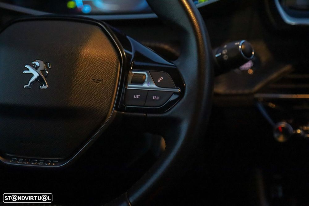 Peugeot e-208 50 kWh Allure - 45