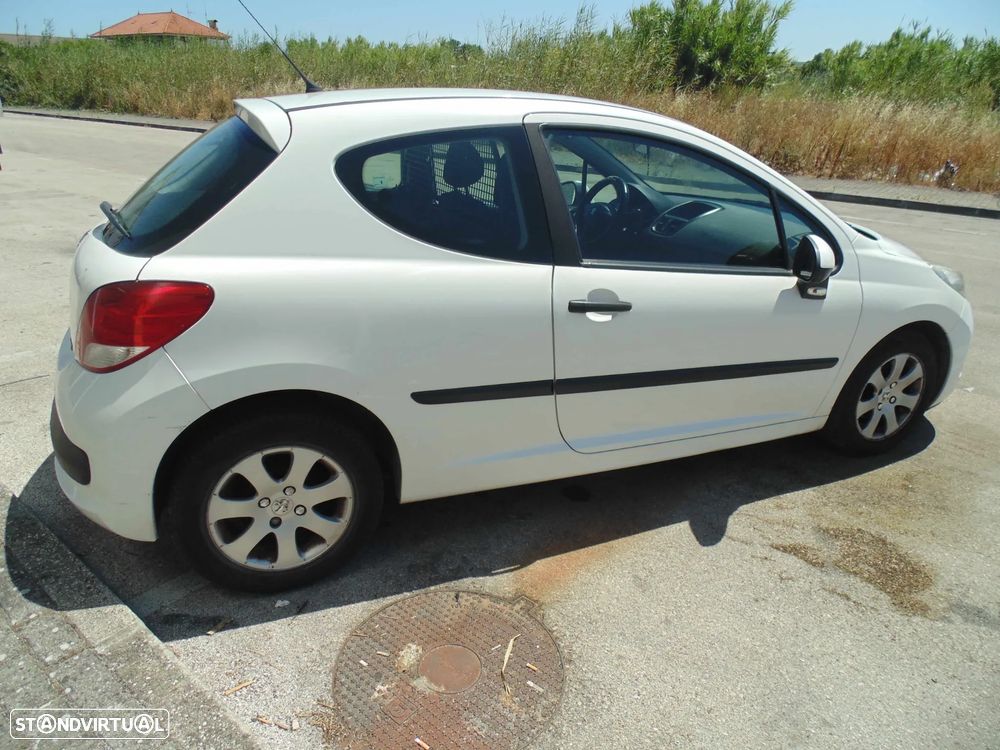 Peugeot 207 1.4 HDI - 9