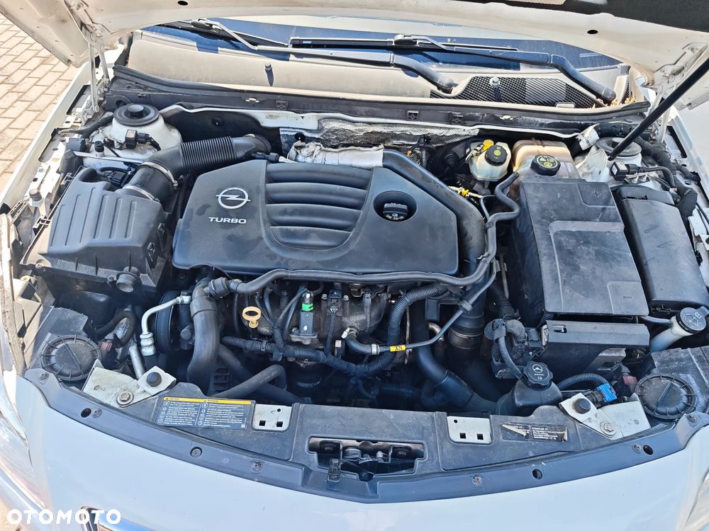 Opel Insignia 2.0 T Sport - 10