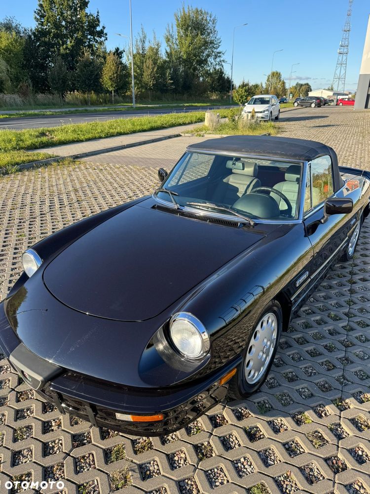 Alfa Romeo Spider 2.0 - 6