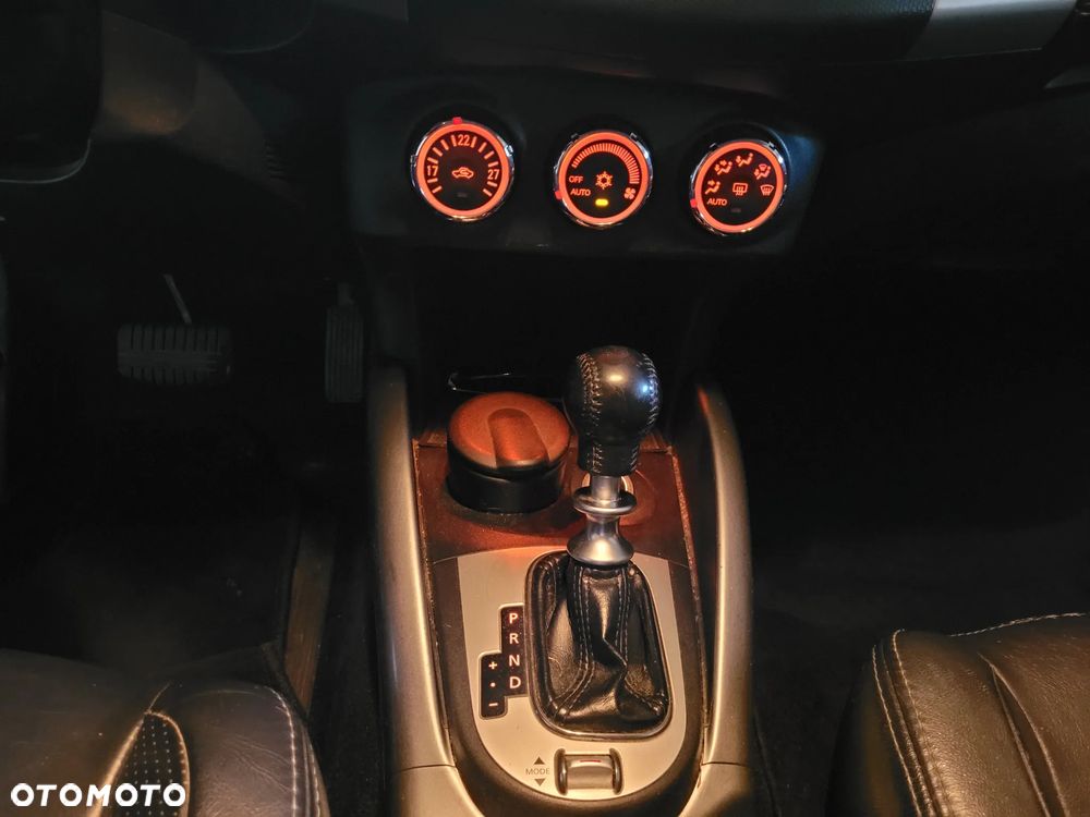 Citroën C-Crosser 2.2 HDi Exclusive DCS - 16