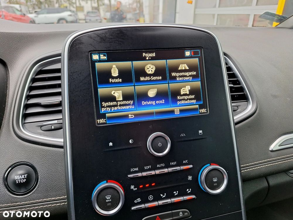 Renault Grand Scenic Gr 1.3 TCe FAP Winter Edition - 19