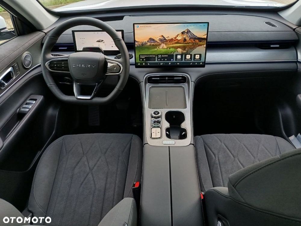 Chery Tiggo 8 1.5 T-GDI Super Hybrid Prestige DCT - 16
