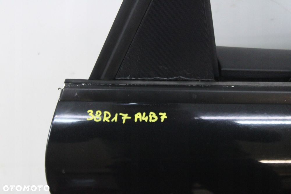 AUDI A4 B7 04R- DRZWI PRAWE TYLNE PRAWY TYŁ LZ9Y - 9