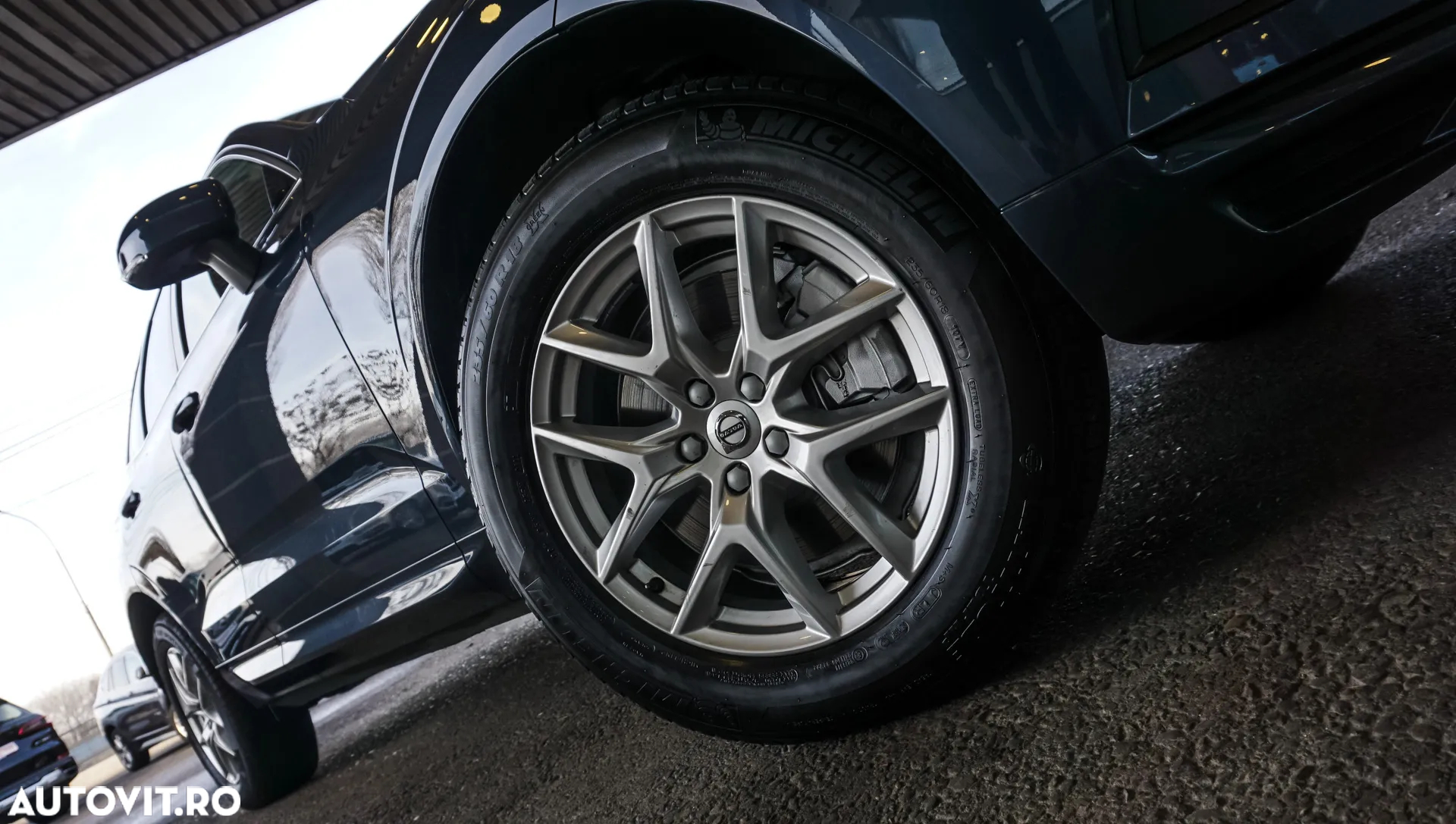 Volvo XC 60 T4 Geartronic Momentum - 30