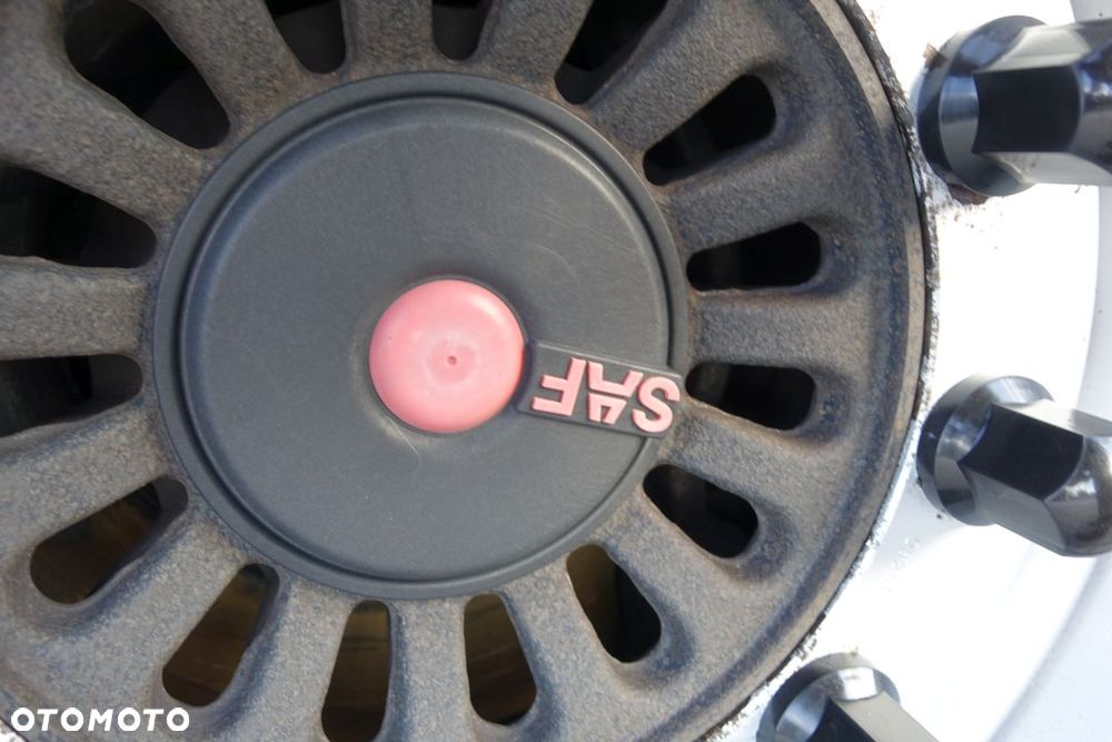 Lamberet CHŁODNIA / SR2 / CARRIER VECTOR 1550 / SAF / DRUKARKA / KOSZ NA KOŁO ZAPASOWE - 15