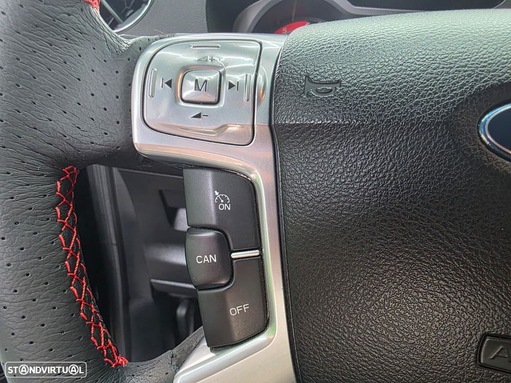 Ford S-Max 2.2 TDCi Titanium 7L - 30