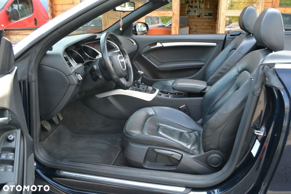 Audi A5 Cabrio - 6