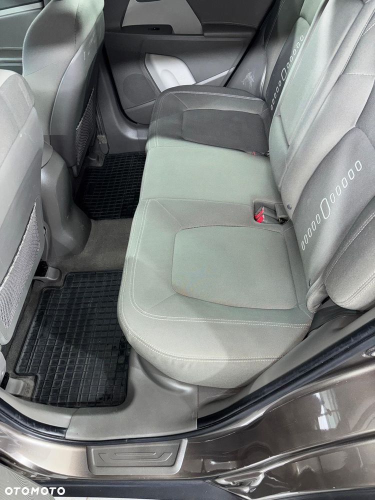 Kia Sportage 2.0 M 2WD - 12