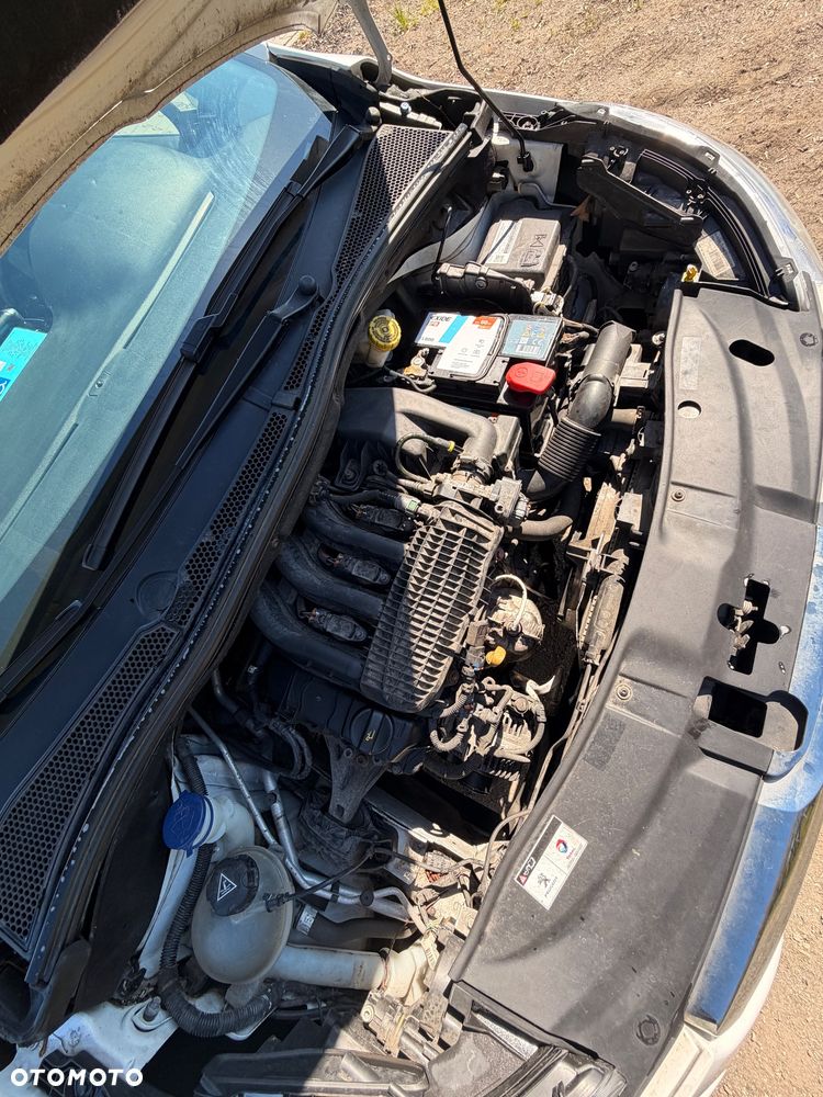 Peugeot 2008 1.2 VTi Allure - 15