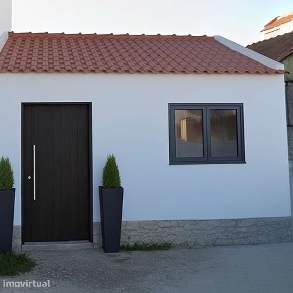 Garagem Espetacular com Potencial de Transformação em Escaroupim: Crie - Grande imagem: 2/7