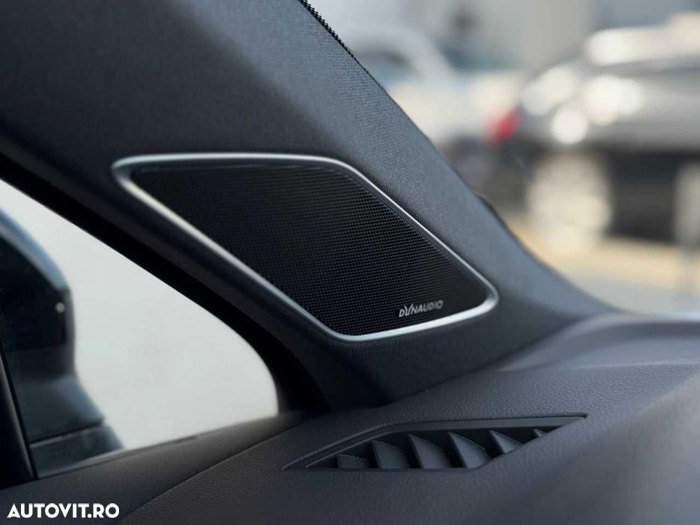 Volkswagen Touareg - 25