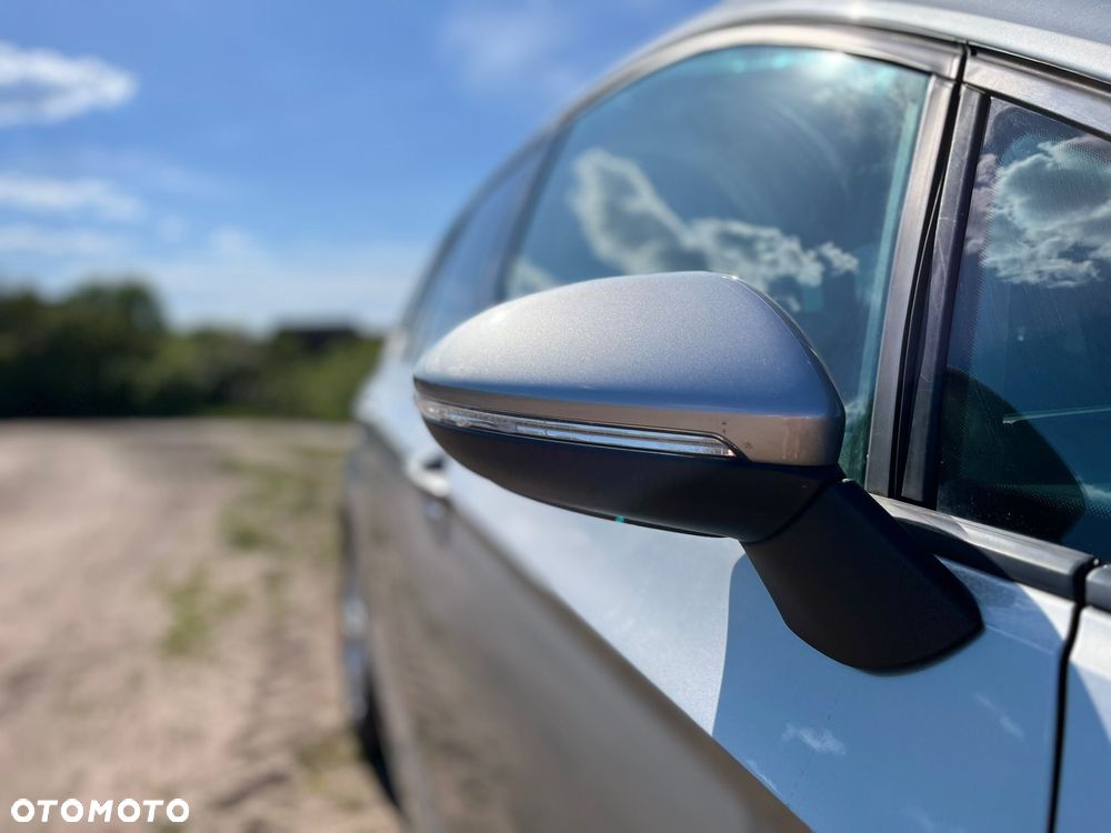 Volkswagen Golf 1.6 TDI BlueMotion Technology Allstar - 12