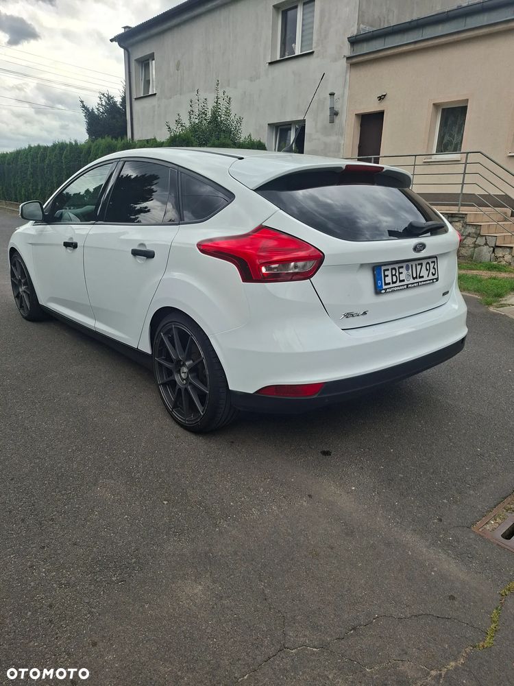 Ford Focus 1.0 EcoBoost Trend ASS - 5
