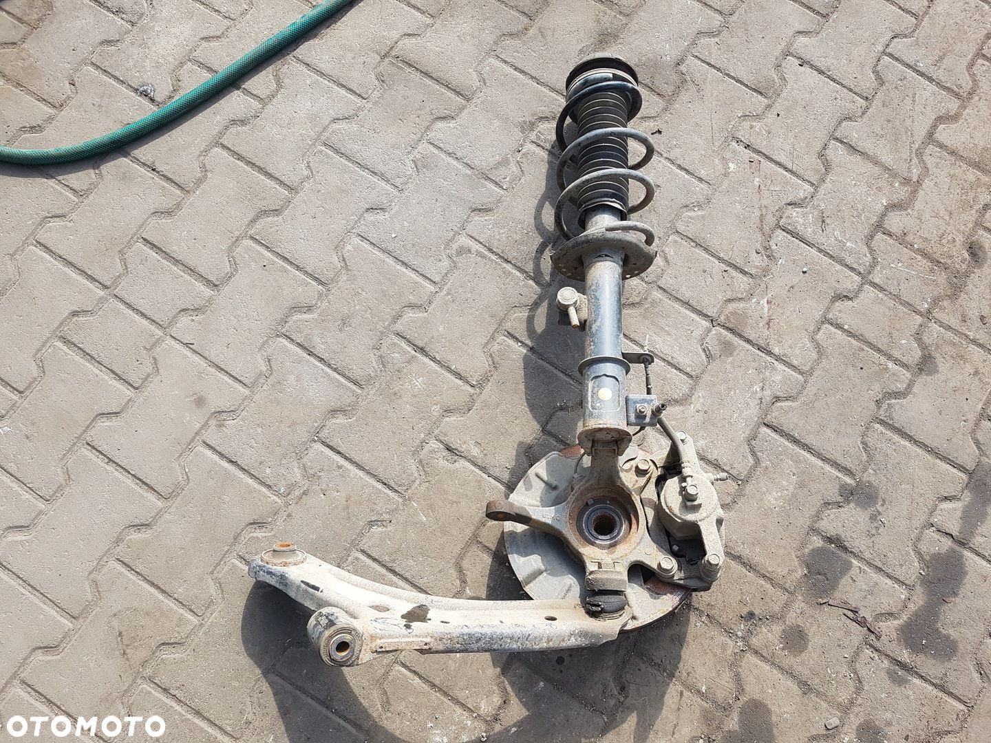 SUZUKI VITARA 3 III 15r- 1.6 B AMORTYZATOR ZWROTNICA LEWA PRZÓD - 3
