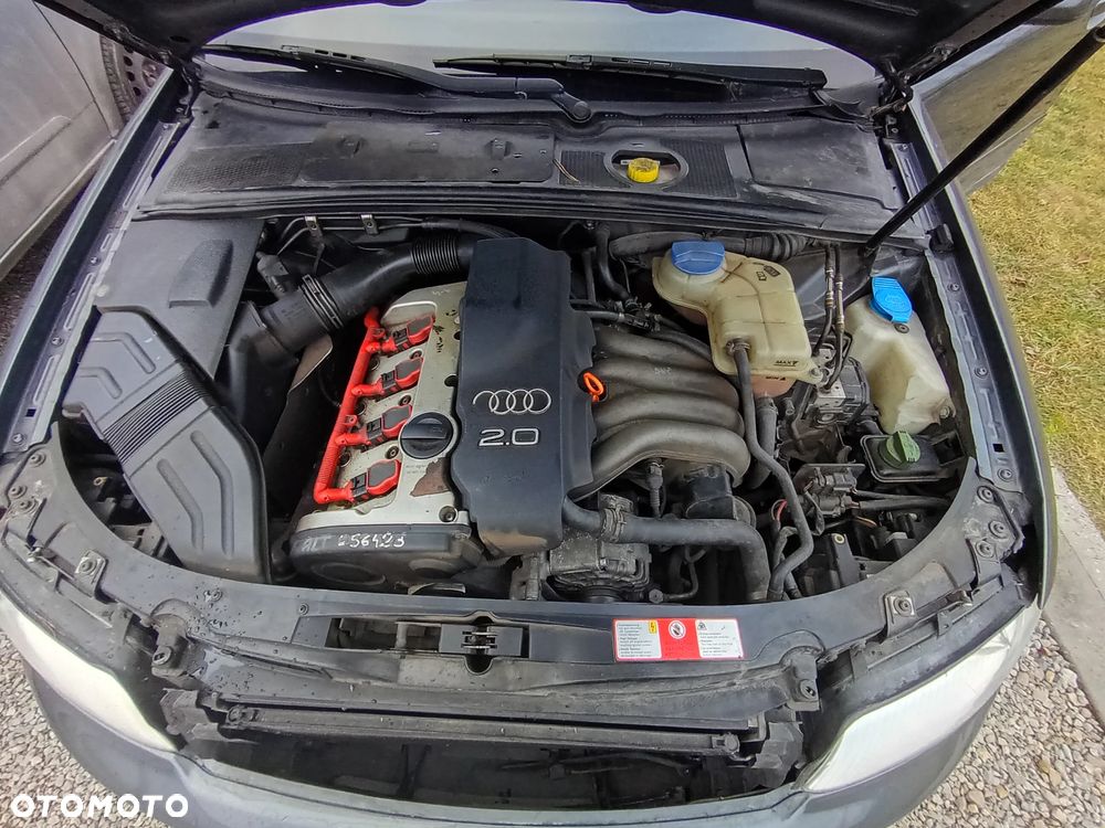 Audi A4 Limousine 2 - 6