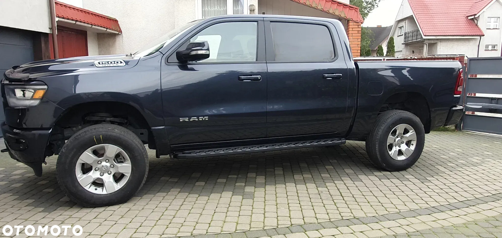 Dodge RAM 1500 5.7 4x4 - 13