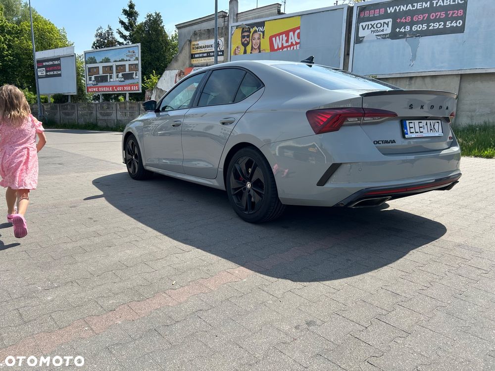 Skoda Octavia 2.0 TSI GPF RS 245 DSG - 13
