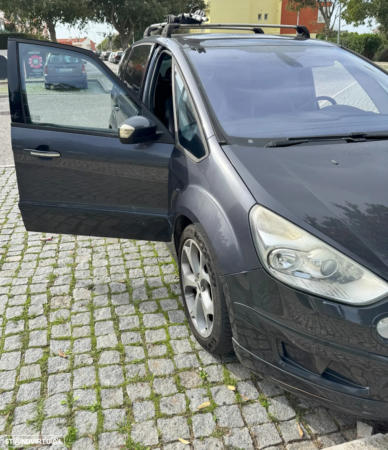 Ford S-Max 2.2 TDCi Titanium 7L - 6