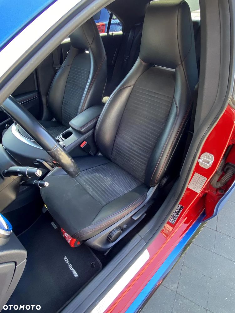 Mercedes-Benz CLA - 33