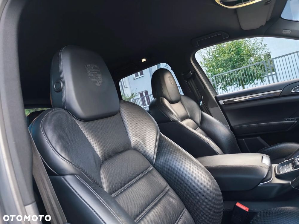 Porsche Cayenne S Diesel - 18