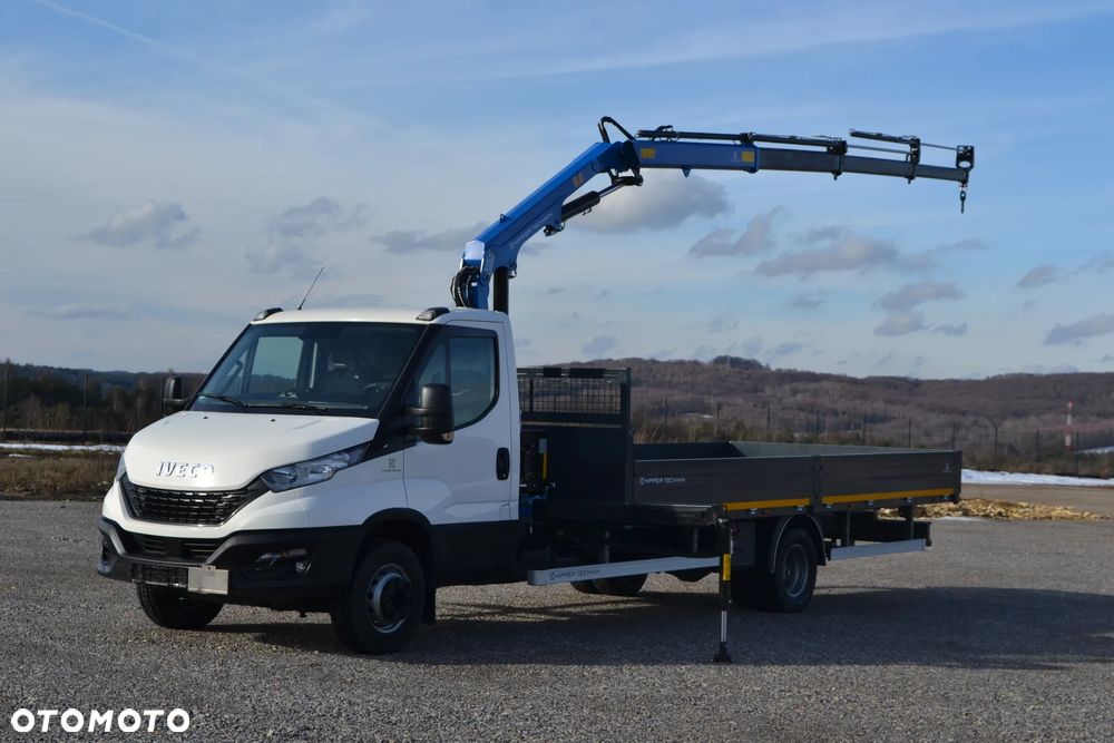 Iveco Daily 72C18 70C18 Skrzynia ładunkowa 5,6m + żuraw DN 6.0 S3 Sterowanie radiowe SCANRECO HDS Fassi Palfinger Hiab HMF HC - 2