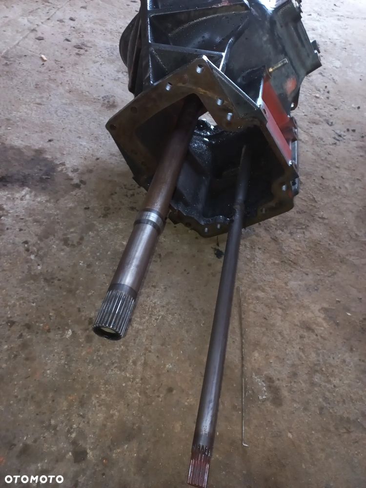 Części Same Silver 85,95,105,110,Explorer,Laser,skrzynia biegów,1,2,3,4,5,silnik,tryb,wałek,koło zębate,rewers,synchronizator,obudowa,zwolnica,atak,most przedni tył,kabina,felga,sdf,Rozdzielacz,ramię,podnośnik,podstawa - 5