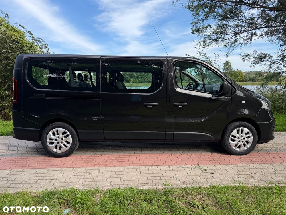 Renault Trafic - 2