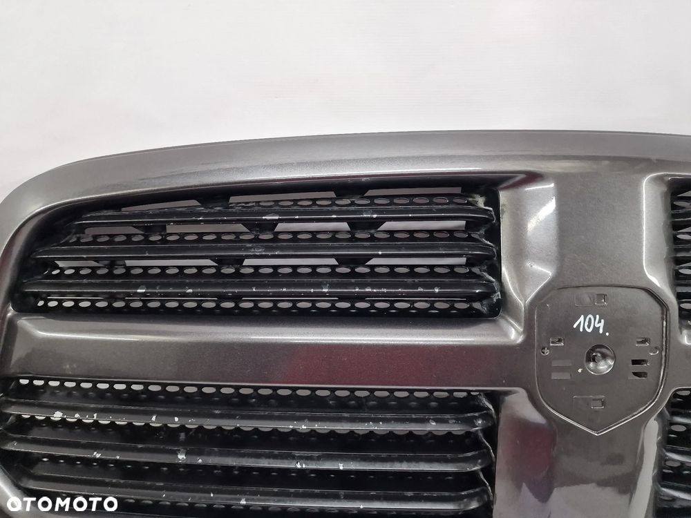 DODGE RAM 1500 12-18 ATRAPA / GRILL PRZEDNI , NR 13DSAC0010 / 13DSAC0010B  NR AUKCJI GL104 - 4