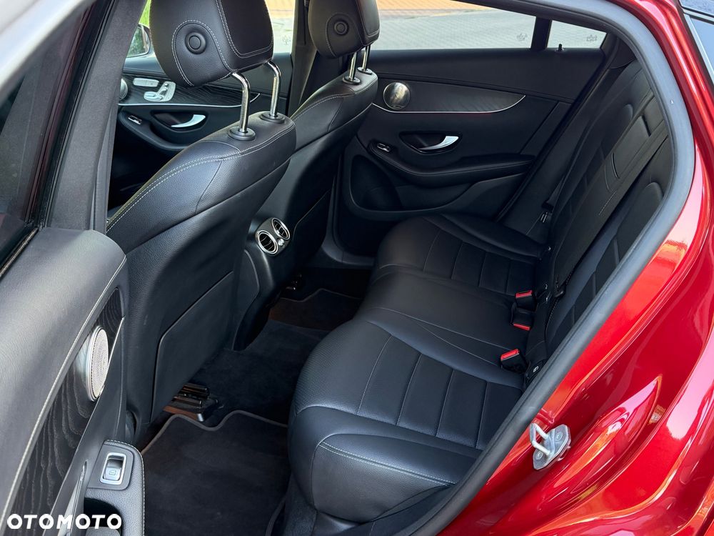 Mercedes-Benz GLC 220 d 4-Matic - 27