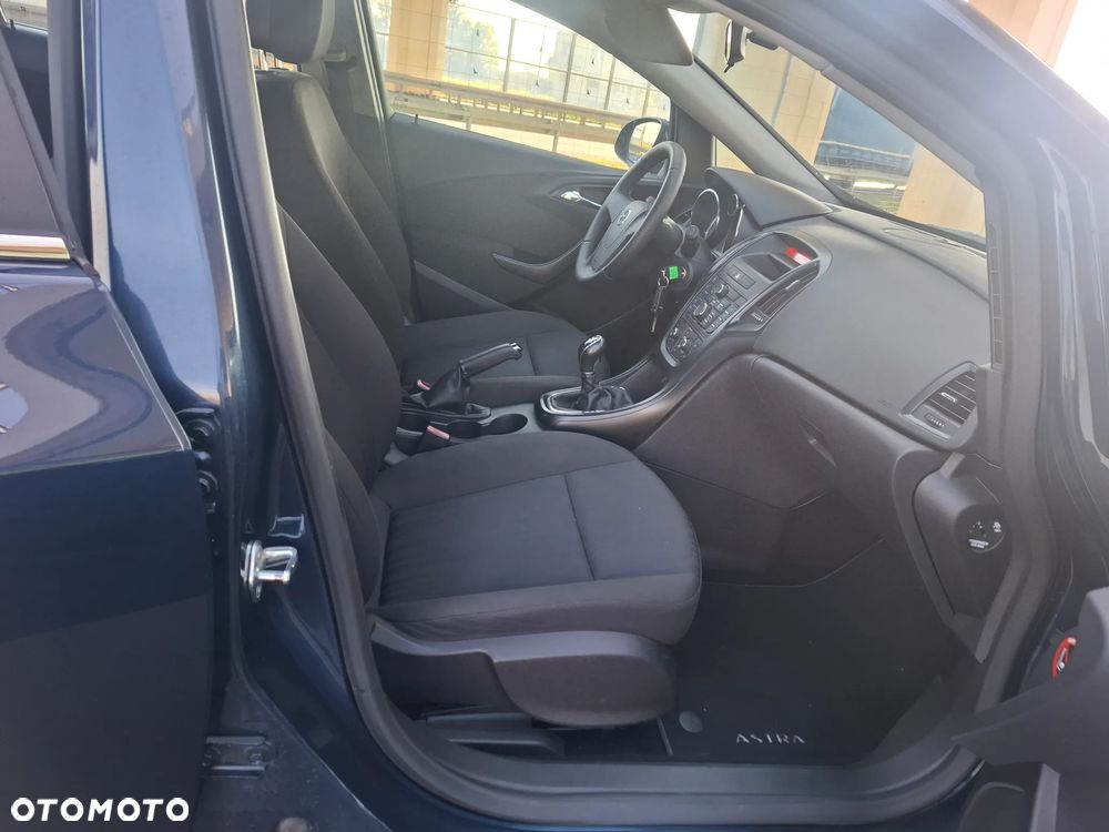 Opel Astra - 18