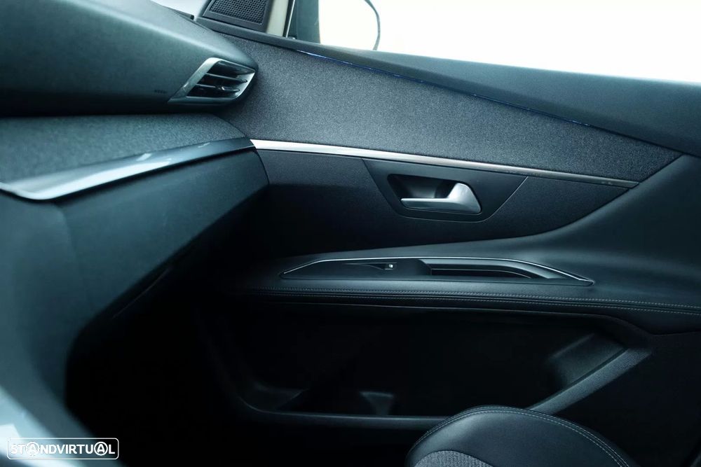 Peugeot 3008 1.5 BlueHDi Allure Pack EAT8 - 13