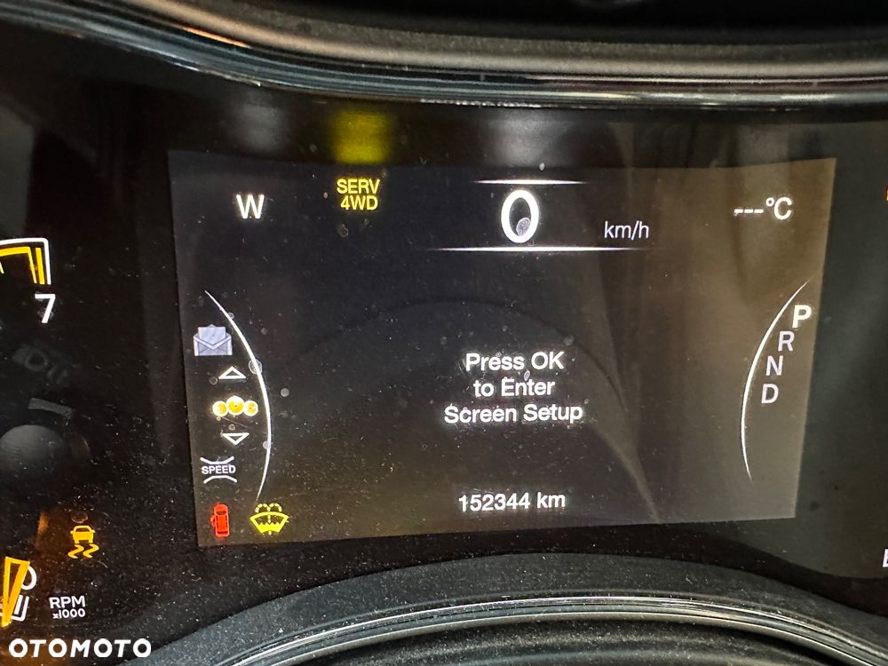 Jeep Grand Cherokee - 11