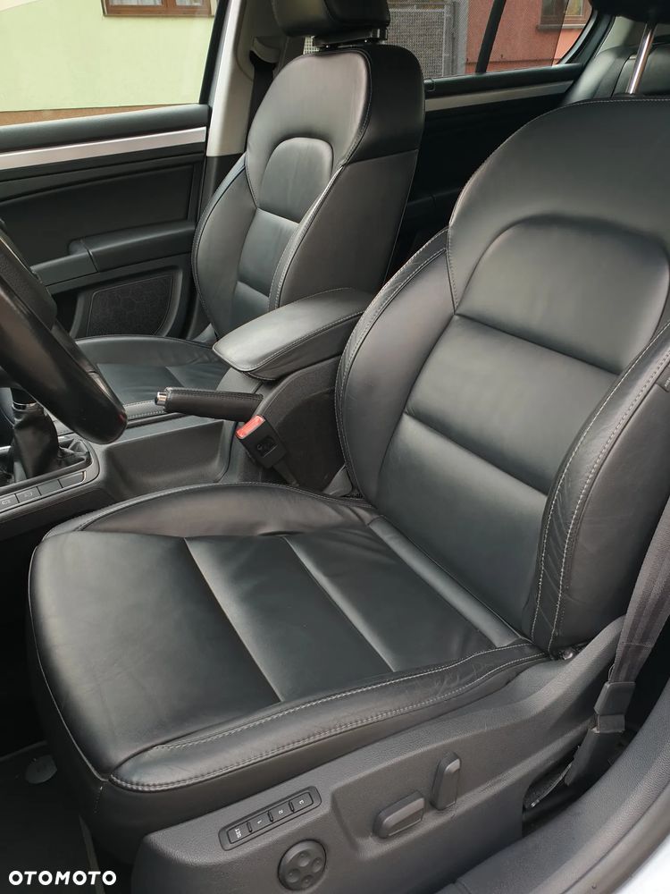 Skoda Superb 1.6 TDI Exclusive - 23